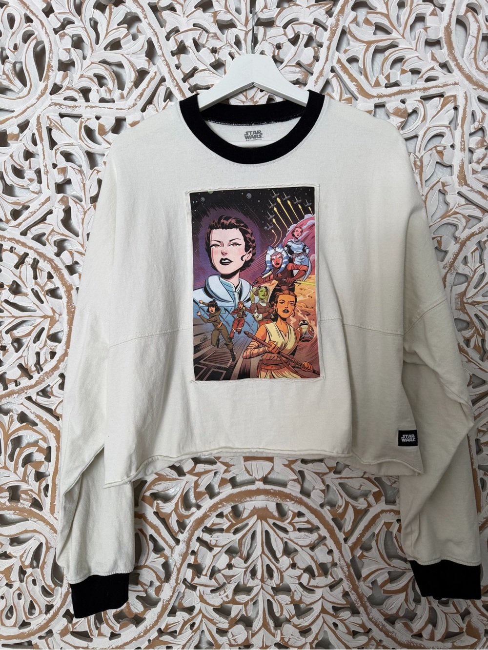 Star Wars Cream Sweatshirt with Black Trim Comic Panel Cropped